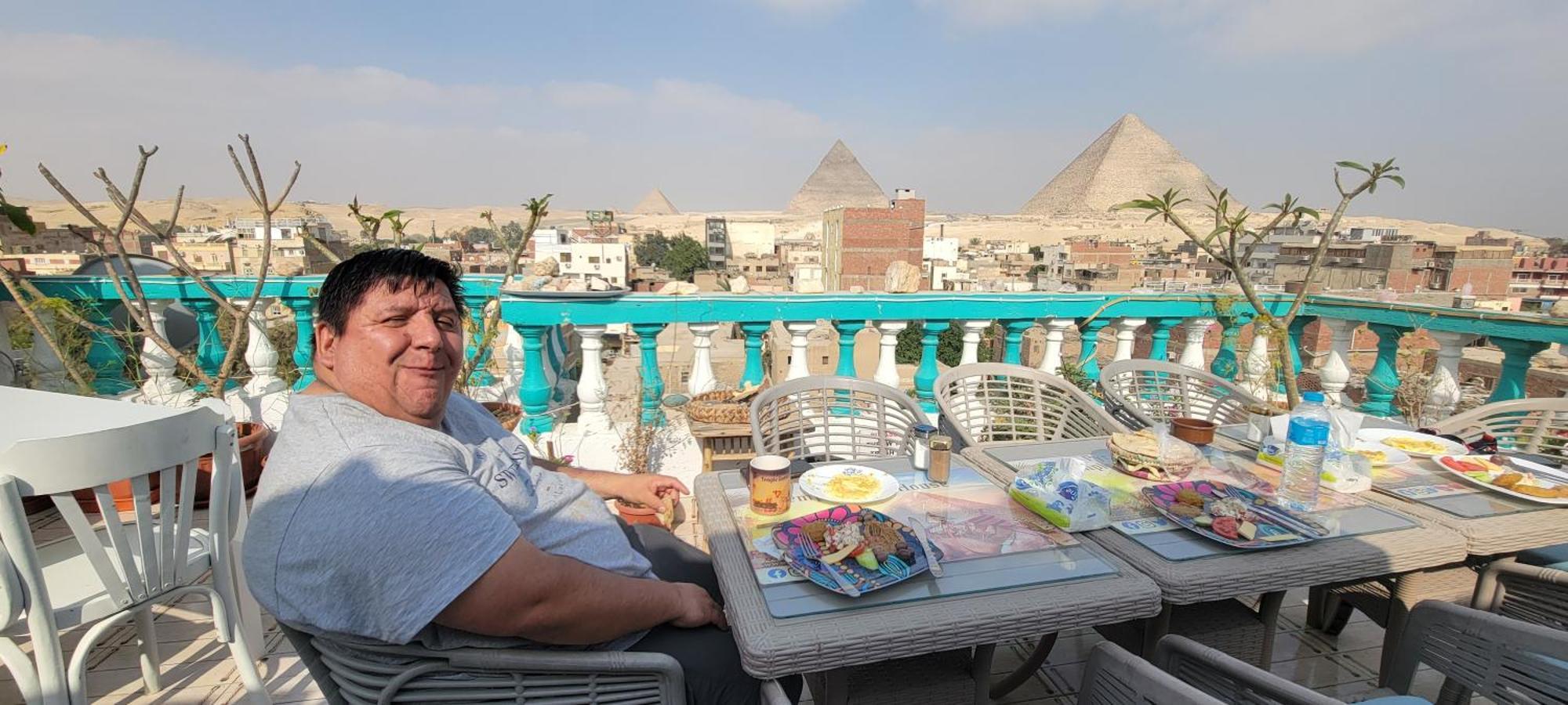 Pyramids Temple Guest House Kafrat al Jabal Bagian luar foto