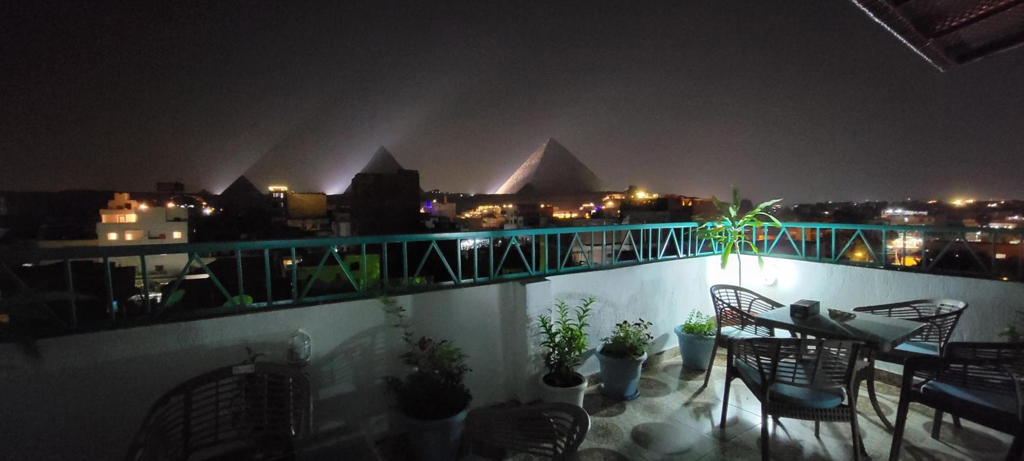 Pyramids Temple Guest House Kafrat al Jabal Bagian luar foto