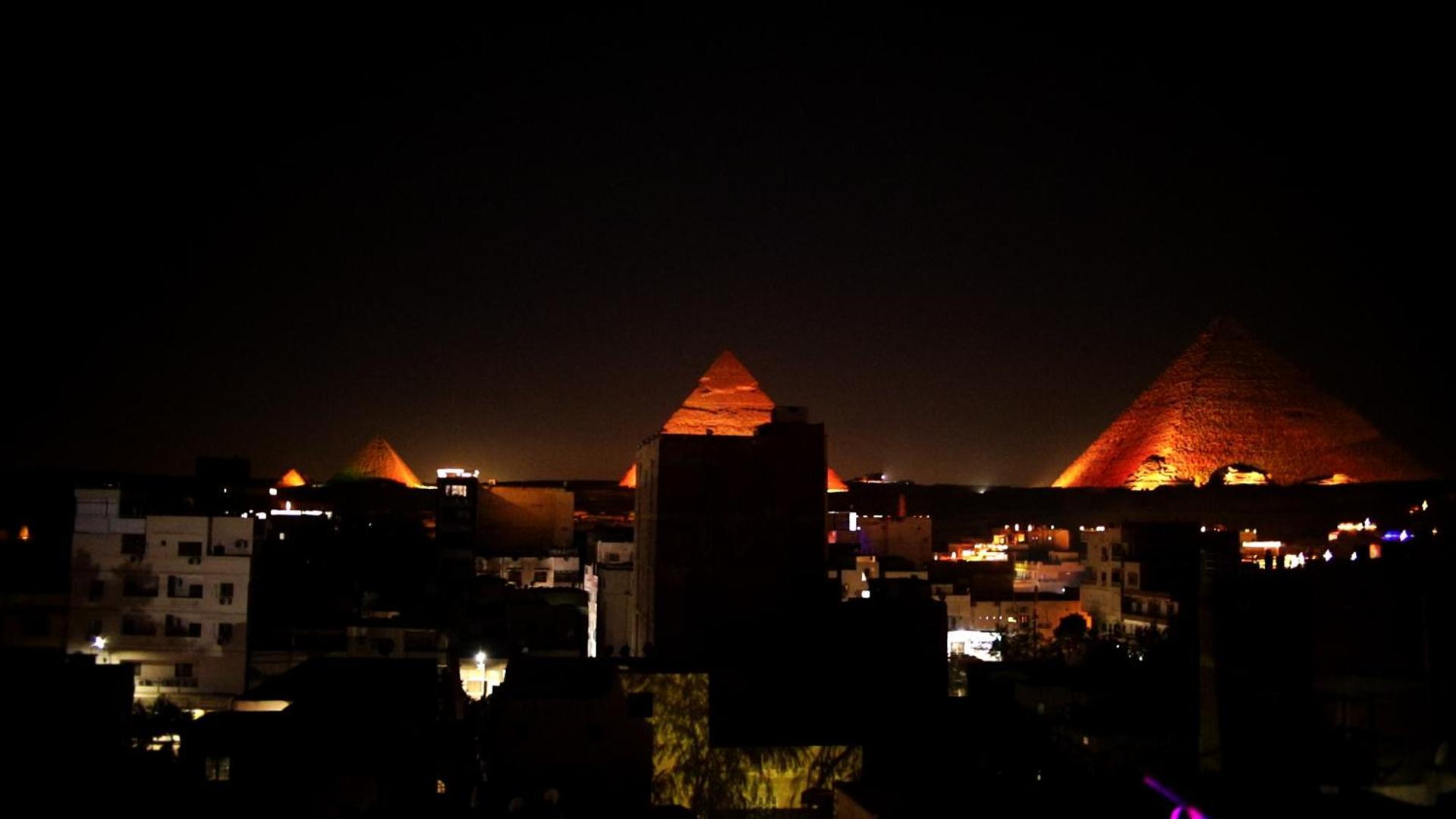 Pyramids Temple Guest House Kafrat al Jabal Bagian luar foto